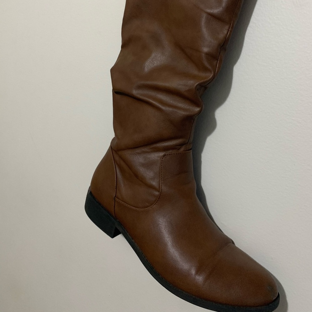 Brown boots from American Eagles